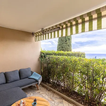 Luxury Residence, Garden Level With Sea View And Swimming Pool, 2bedroom Of Approximately 85 Square Meter And Private Garden Apartment