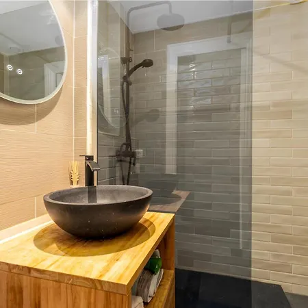 Apartment Luxury Residence, Garden Level With Sea View And Swimming Pool, 2bedroom Of Approximately 85 Square Meter And Private Garden *